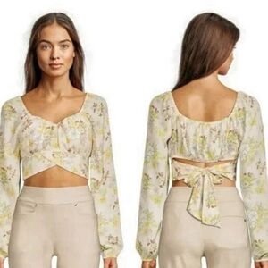 Madden NYC Floral Crop Top Long Sleeve Tie Back Sweetheart Neck M Built In Bra